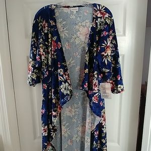 Elegant velvet Shirley